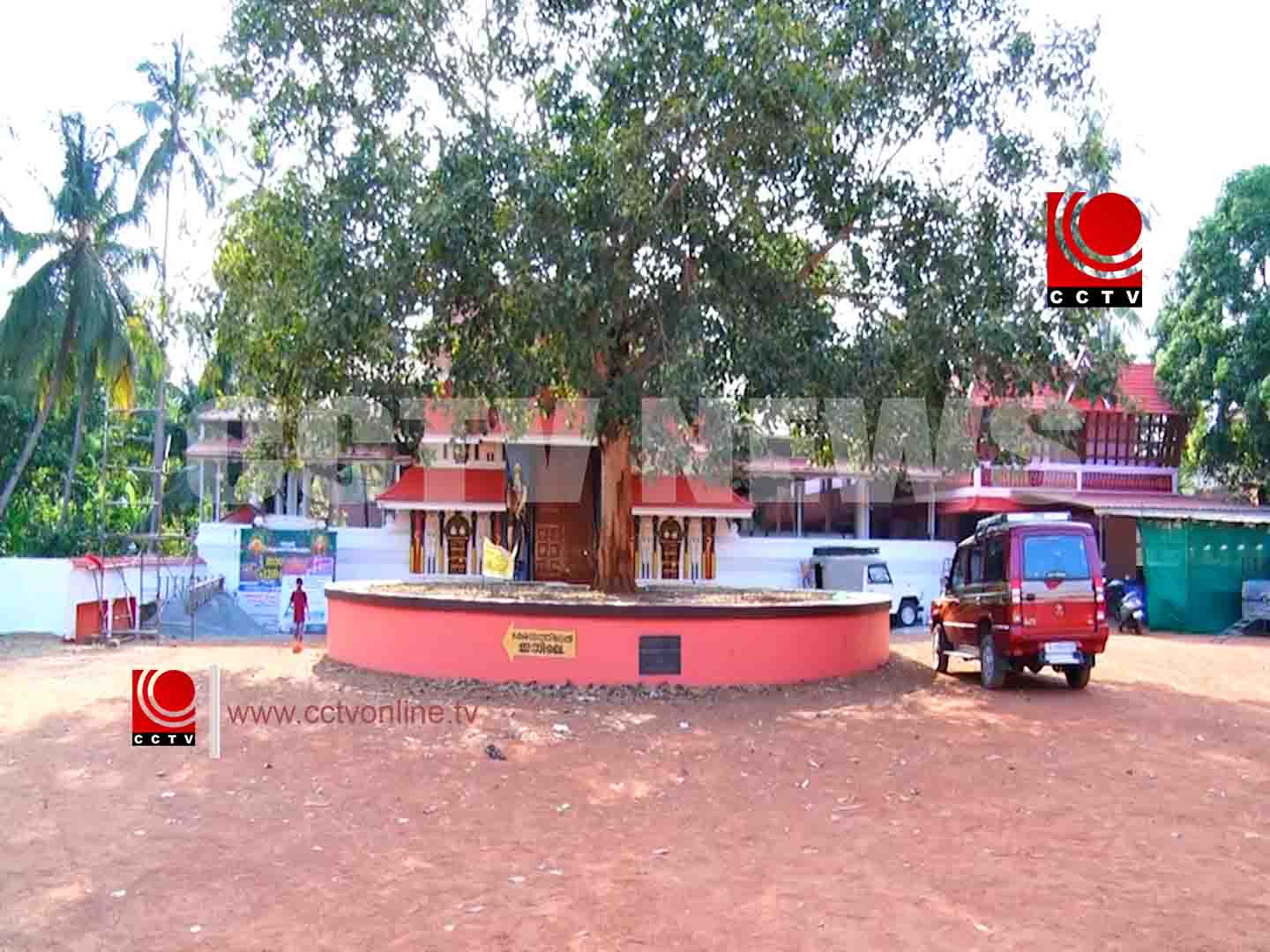 പറപ്പൂക്കാവ് ഭഗവതി ക്ഷേത്രത്തിലെ ഉത്സവം; വെടിക്കെട്ടിന് അനുമതിയില്ല