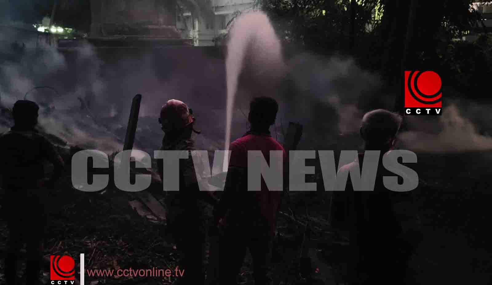 കുന്നംകുളം നഗരത്തില് ആളൊഴിഞ്ഞ പറമ്പില് വന് അഗ്നിബാധ