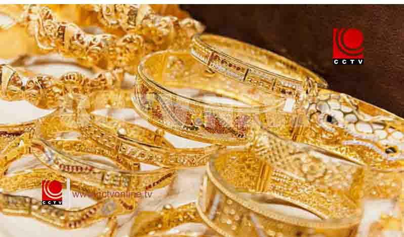 ഉച്ചക്ക് ശേഷം വീണ്ടും ഇടിഞ്ഞ് താഴേക്ക്! മണിക്കൂറുകൾക്കുള്ളിൽ കുറഞ്ഞത് 1720 രൂപ; ഇപ്പോഴത്തെ സ്വർണ നിരക്കറിയാം