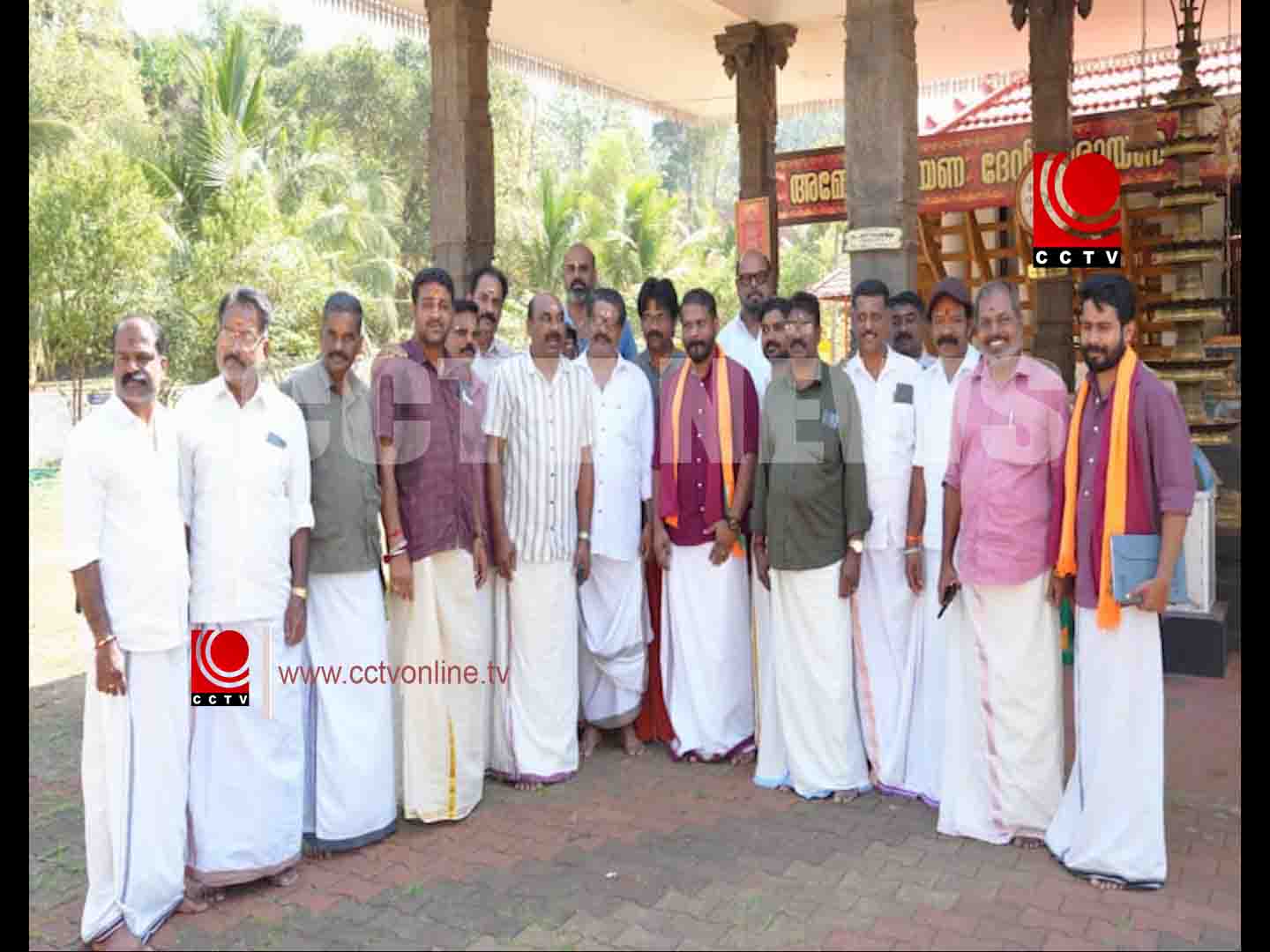 കുന്നംകുളം എന്.ഡി.എ. സ്ഥാനാര്ത്ഥി കെ.ആര്. രജില് വേലൂര് പഞ്ചായത്ത് പരിധിയില് പ്രചരണം നടത്തി