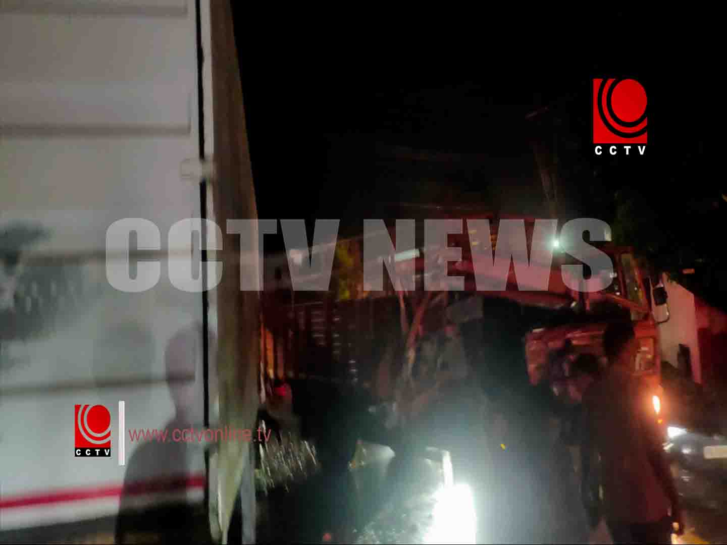 ലോറികള് കൂട്ടിയിടിച്ച് അപകടം; രണ്ടുപേര്ക്ക് പരിക്ക്