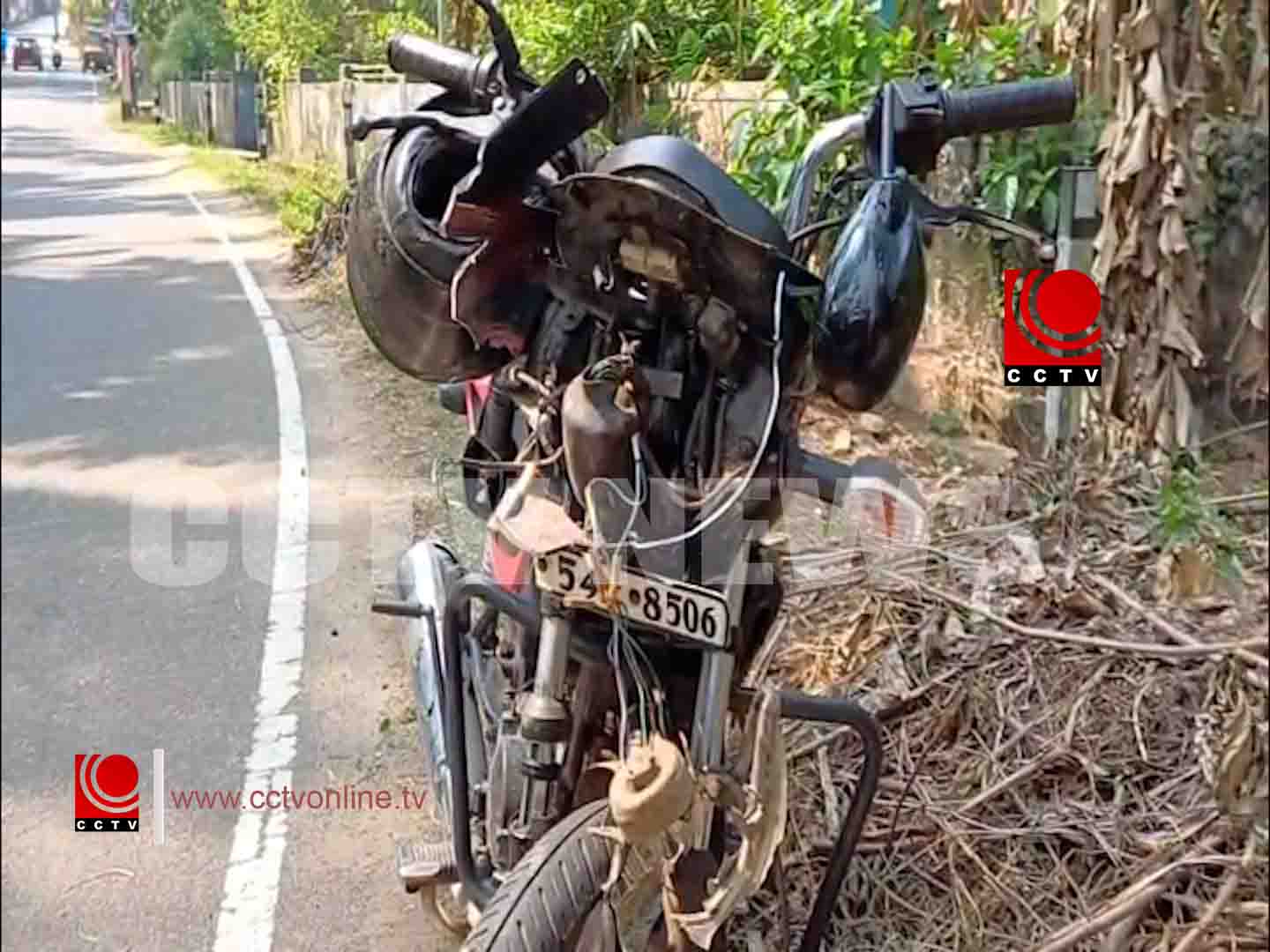 ബൈക്കുകള് കൂട്ടിയിടിച്ച് അപകടം; 3 പേര്ക്ക് പരിക്ക്