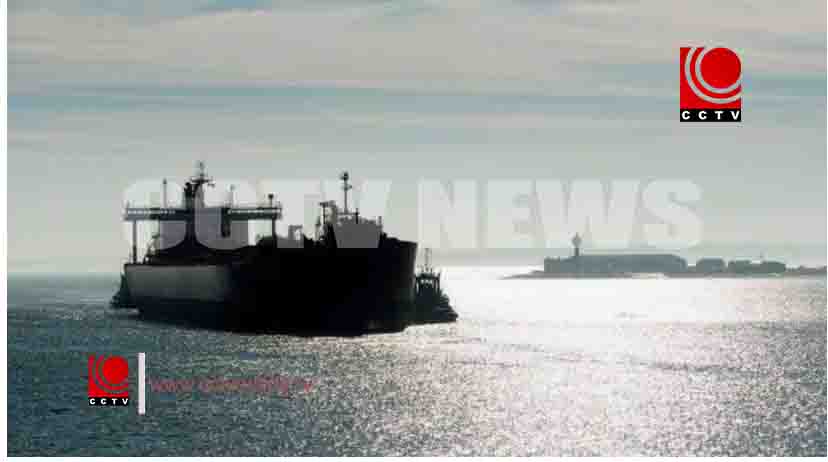 കപ്പലുകൾ തടയും, ഇറാൻ തുറമുഖങ്ങളിലേക്ക് പ്രവേശനം അനുവദിക്കില്ലെന്ന് അമേരിക്ക; കുതിച്ചു കയറി ക്രൂഡ് ഓയിൽ വില