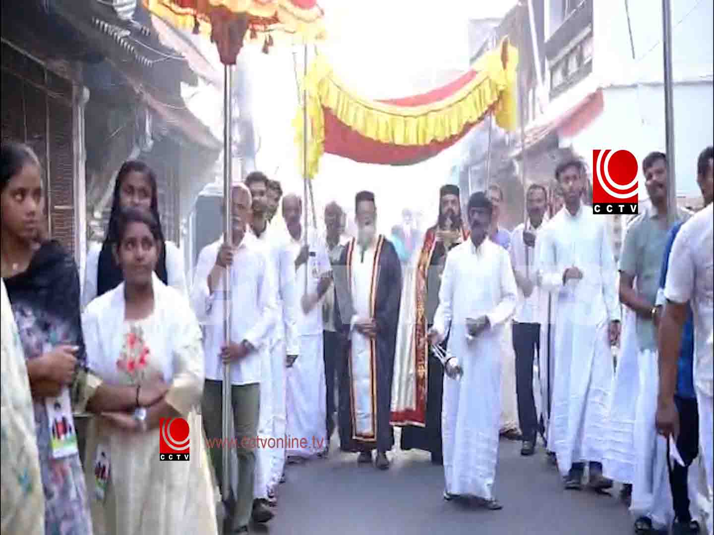 കുന്നംകുളം സെന്റ് ലാസറസ്സ് പഴയ പള്ളിയില് പരിശുദ്ധ പാമ്പാടി തിരുമേനിയുടെ 61-ാം ഓര്മ്മ പെരുന്നാള് ആഘോഷിച്ചു