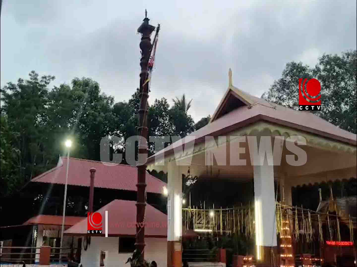 ചിറമനേങ്ങാട് കുന്നംമ്പത്ത്കാവ് പൂര മഹോത്സവത്തിന് കോടിയേറി