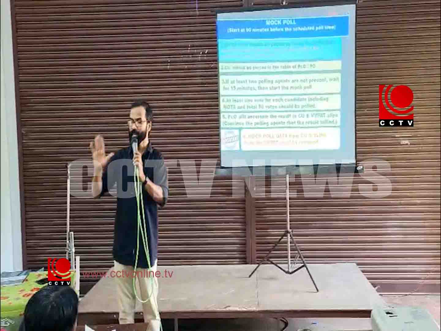 നിയമസഭാ തിരഞ്ഞെടുപ്പ്: ഗുരുവായൂരിൽ പോളിംഗ് ഉദ്യോഗസ്ഥർക്ക് രണ്ടാംഘട്ട പരിശീലനം ആരംഭിച്ചു