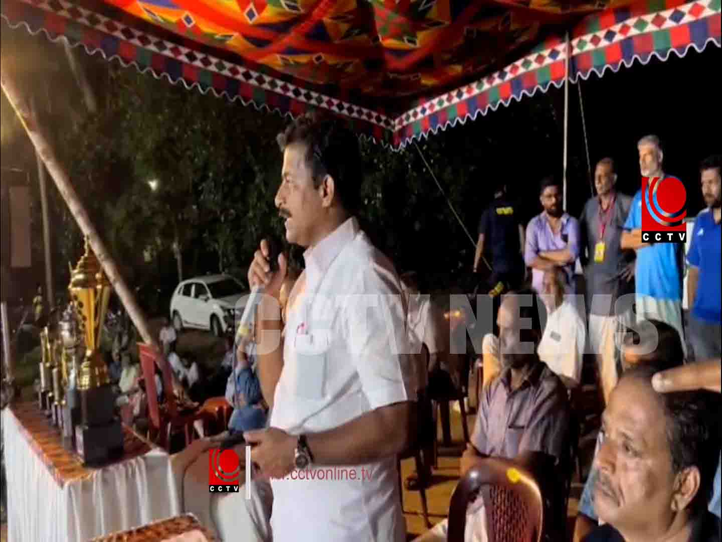 ഫ്ലഡ്ലൈറ്റ് വോളിബോൾ ടൂർണമെന്റ് സംഘടിപ്പിച്ചു