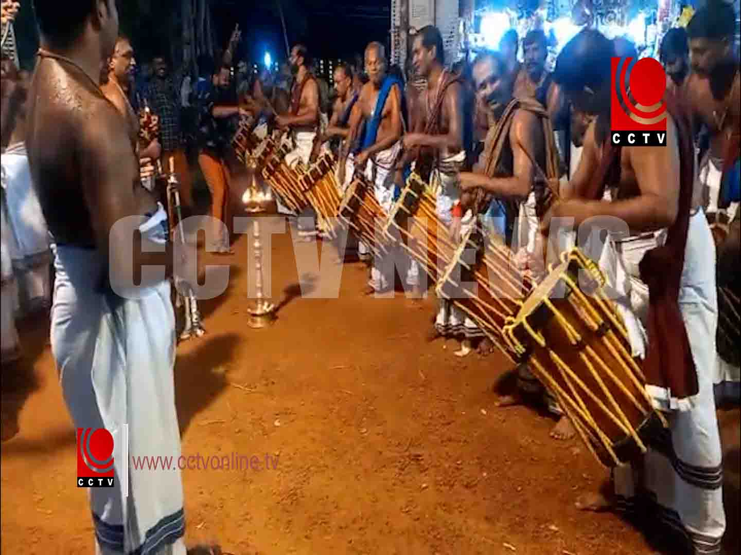 മുണ്ടത്തിക്കോട് അരവൂര് വിഷ്ണു ക്ഷേത്രത്തില് വിഷു വേലയാഘോഷം ഇന്ന്