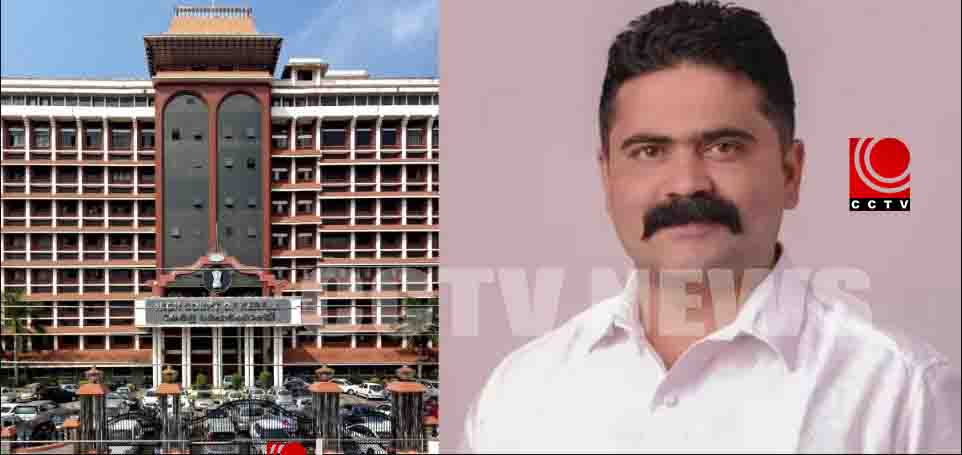 ദളിത് യുവതിയെ പീഡിപ്പിച്ചെന്ന കേസ്: പാലക്കാട് നഗരസഭാ കൗണ്സിലര് പ്രശോഭ് വത്സന് മുന്കൂര് ജാമ്യമില്ല