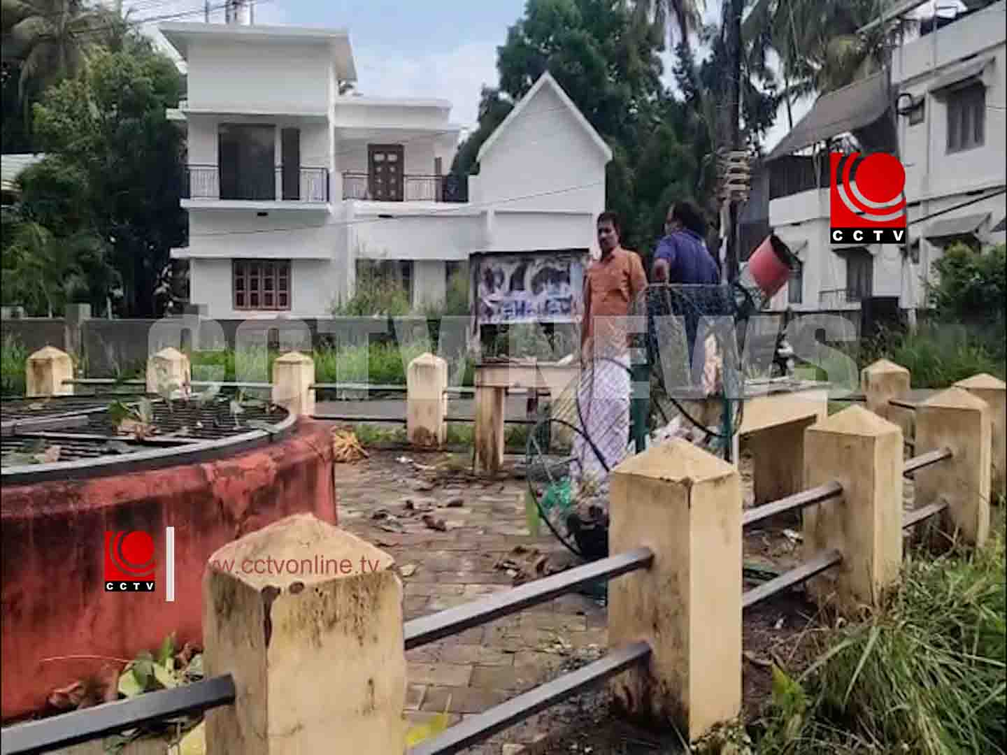 കാടു മൂടിയ പഞ്ചായത്ത് കിണര് വൃത്തിയാക്കാന് നിര്ദേശം ;നടപടി സിസിടിവി വാര്ത്തയെ തുടര്ന്ന്