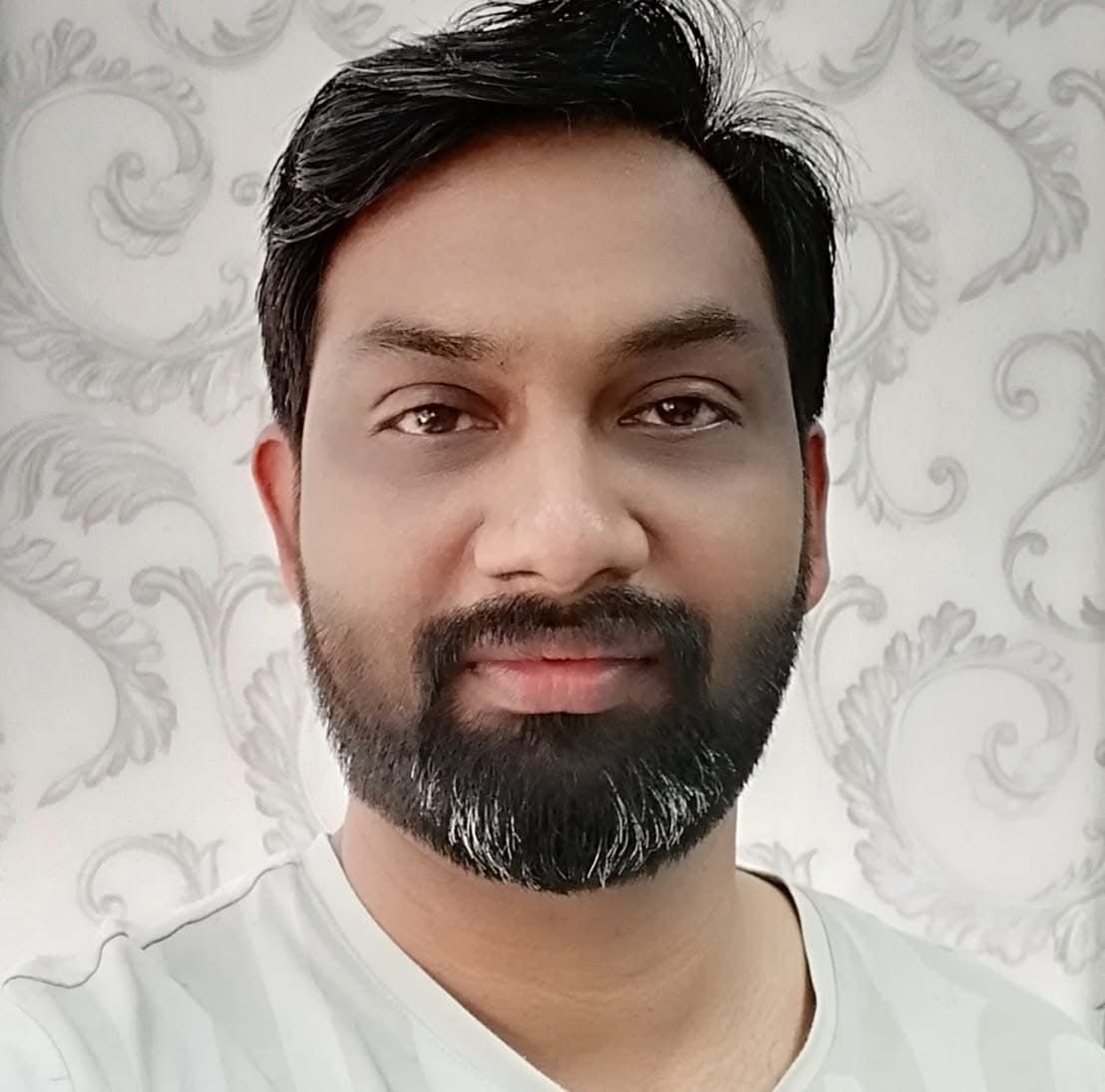 സൗത്ത് തൃത്താല ആടുവളവ് സ്വദേശിയായ യുവാവ് ദുബൈയിൽ കുഴഞ്ഞ് വീണ് മരിച്ചു