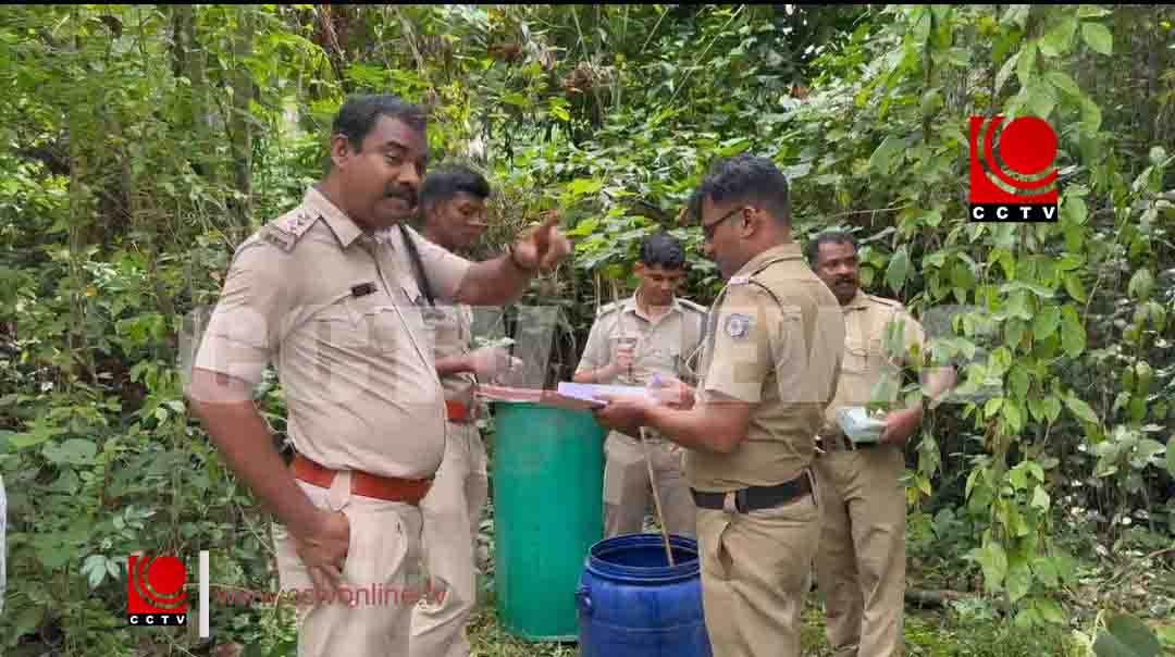 കുന്നംകുളത്ത് വ്യാജ മദ്യനിര്മാണ കേന്ദ്രത്തില് പോലീസ് റെയ്ഡ് ;50 ലിറ്റര് വാഷ് പിടികൂടി