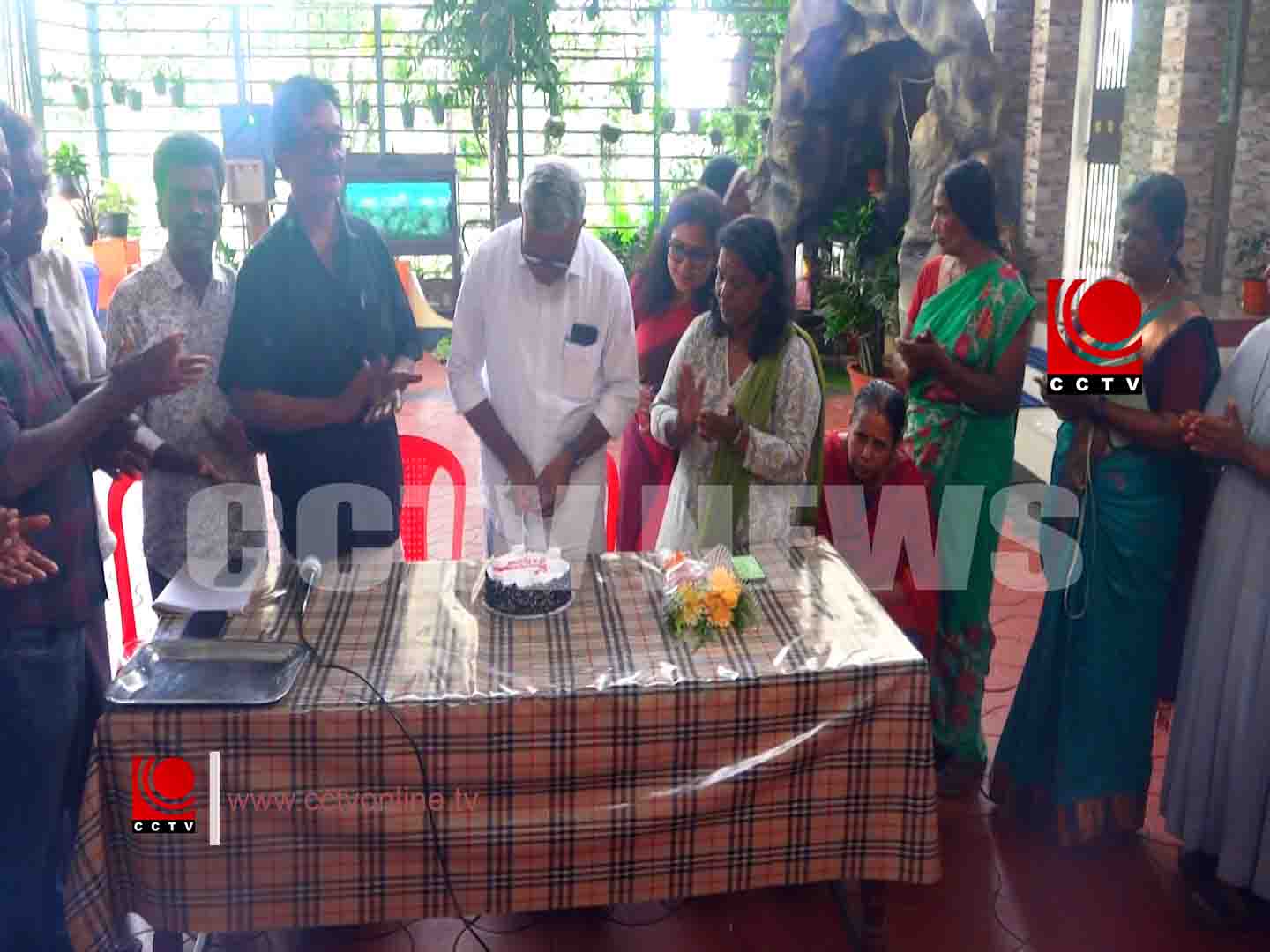 കളേഴ്സ് ഫാമിലി ചാരിറ്റബിള് ഫൗണ്ടേഷന്റെ പന്ത്രണ്ടാമത് വാര്ഷികദിനാഘോഷം സംഘടിപ്പിച്ചു