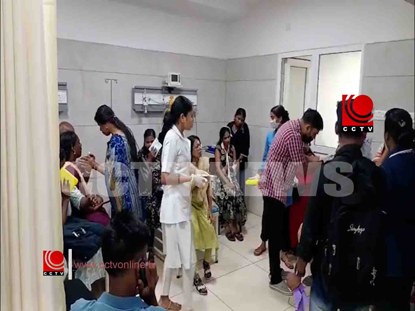 ചൂണ്ടല് വെട്ടുകാട് ബസ്സുകള് കൂട്ടിയിടിച്ച് അപകടം