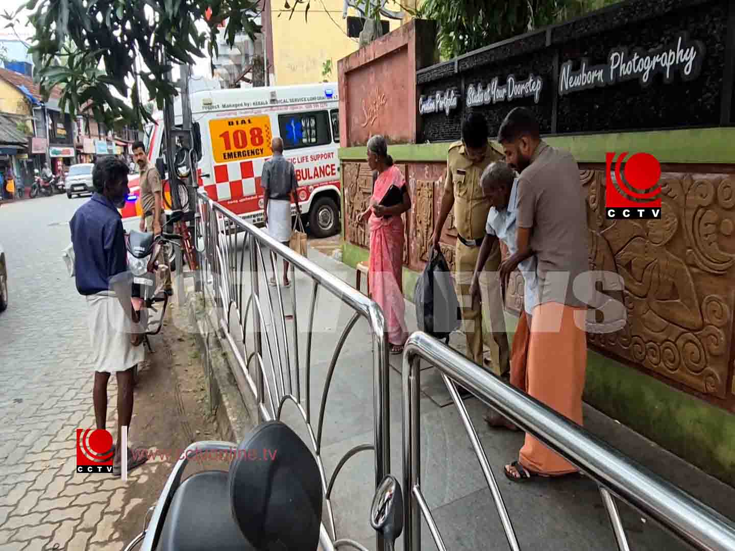 ഗുരുവായൂരില് വയോധികന് തെരുവുനായയുടെ കടിയേറ്റു