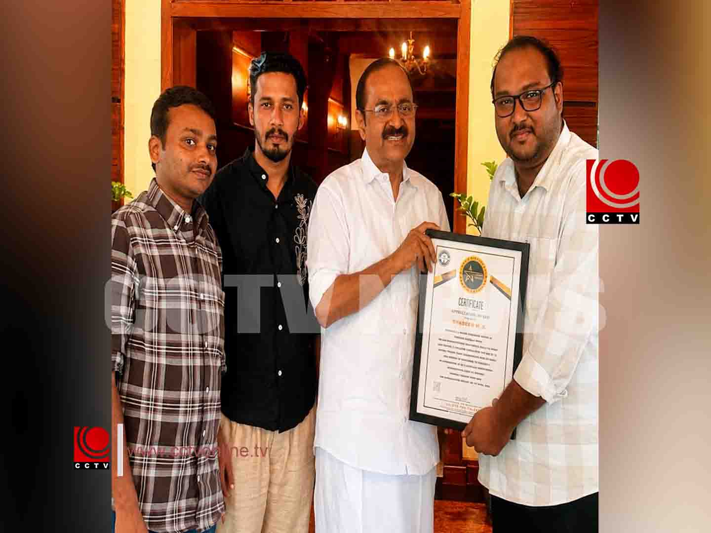 അന്താരാഷ്ട്ര പുരസ്കാര തിളക്കത്തില് എം.എസ്.ഷെബീര്