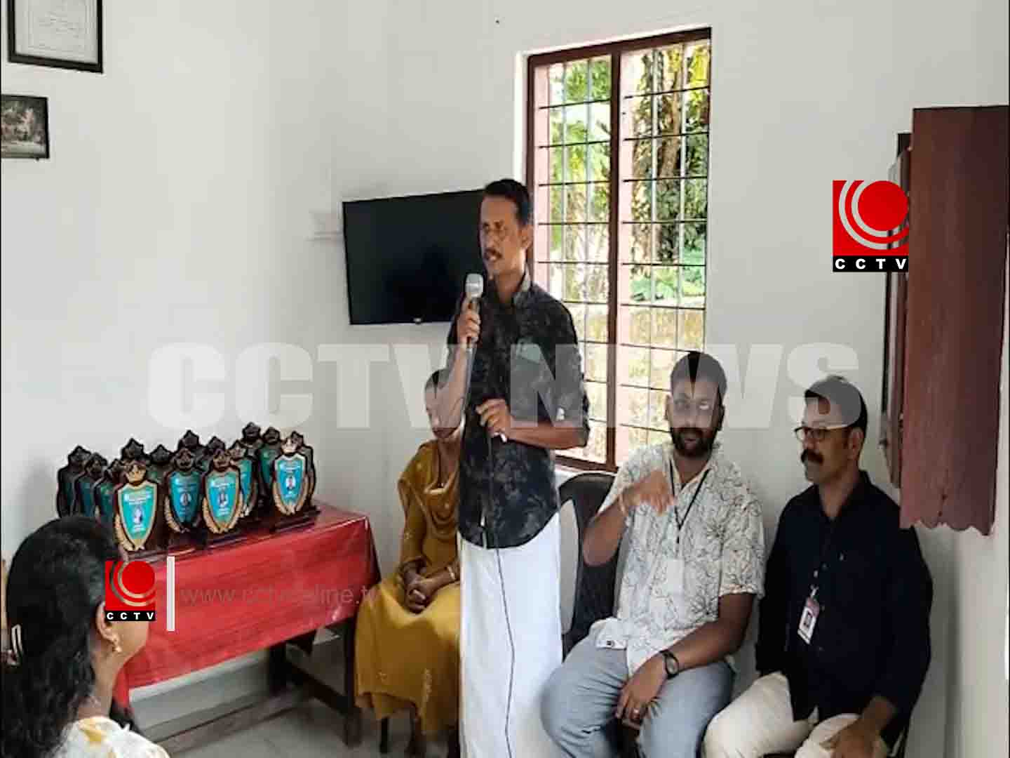 യുവധാര കള്ച്ചറല് & വെല്ഫെയര് സൊസൈറ്റി വിദ്യാര്ത്ഥികളെ ആദരിച്ചു