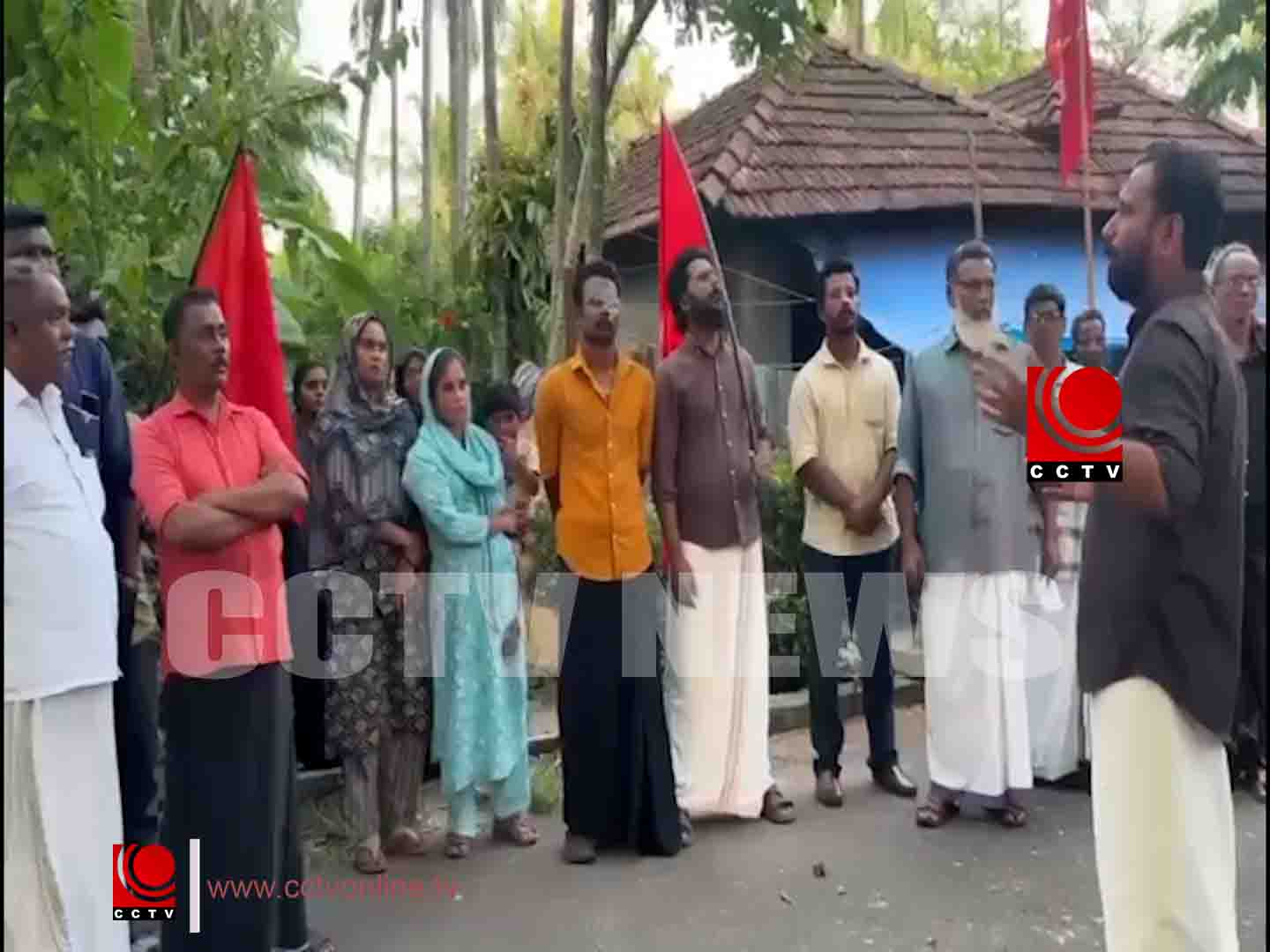 കുടിവെള്ളം മുടങ്ങിയതില് പ്രതിഷേധ പ്രകടനം നടത്തി
