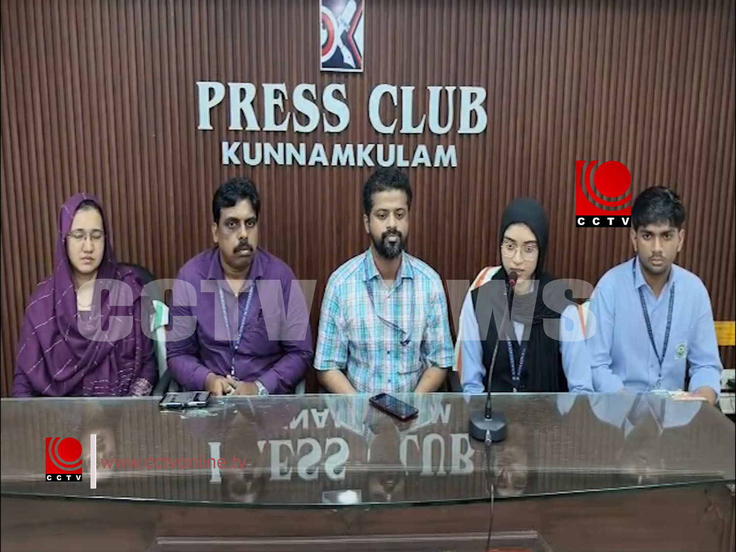 സ്റ്റാര്ട്ടപ്പ് കോണ്ക്ലേവ് സംഘടിപ്പിക്കുന്നതായി അറിയിച്ചു