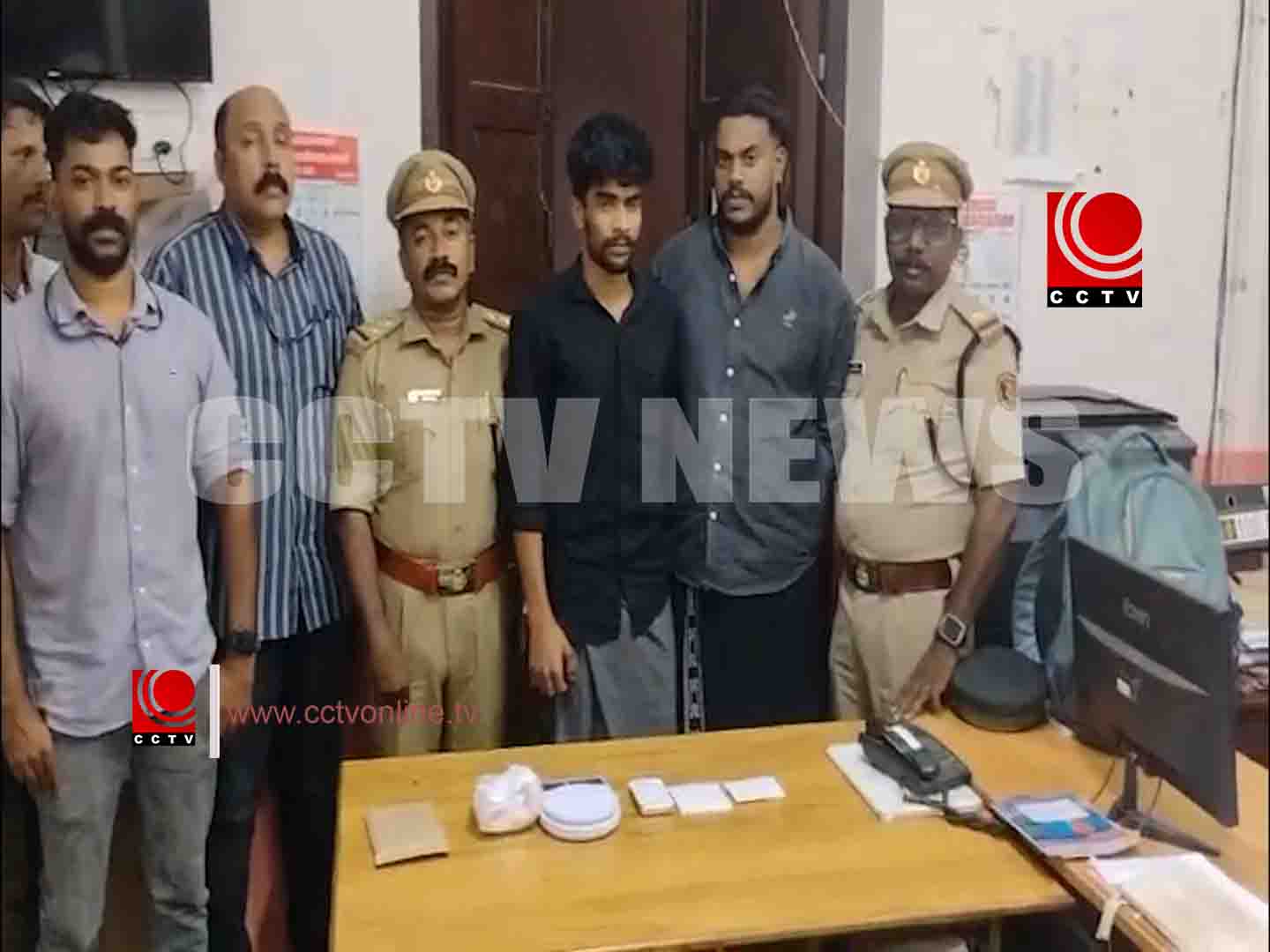 ഓപ്പറേഷന് തണ്ടര് ; എം.ഡി.എം.എയുമായി യുവാക്കള് അറസ്റ്റില്