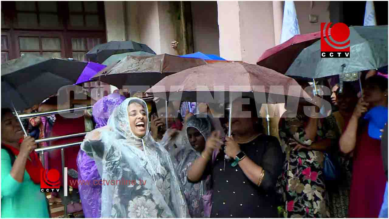 നഴ്സുമാര്ക്ക് ശമ്പള വര്ധനവ്, പ്രതികാര നടപടിയുണ്ടാവില്ല ;സമരം അവസാനിപ്പിച്ചു