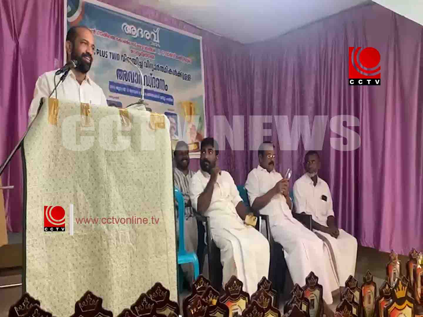 ‘ആദരവ് 2026’ സംഘടിപ്പിച്ച് ചൂണ്ടല് കോണ്ഗ്രസ് മണ്ഡലം കമ്മിറ്റി