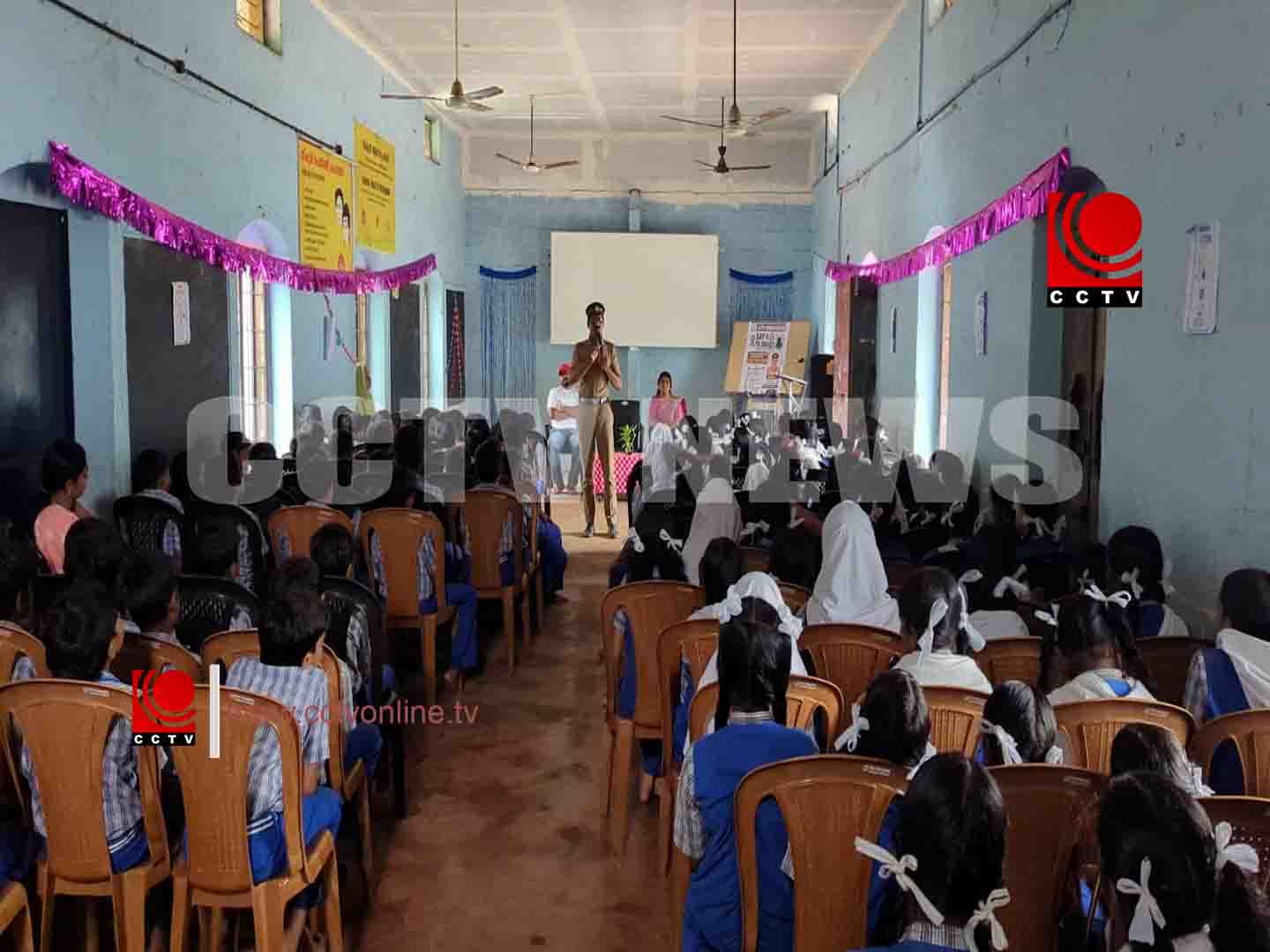 ഒരുമനയൂര് എയുപി സ്കൂളില് ലഹരി വിരുദ്ധ ബോധവല്ക്കരണ ക്ലാസ് സംഘടിപ്പിച്ചു