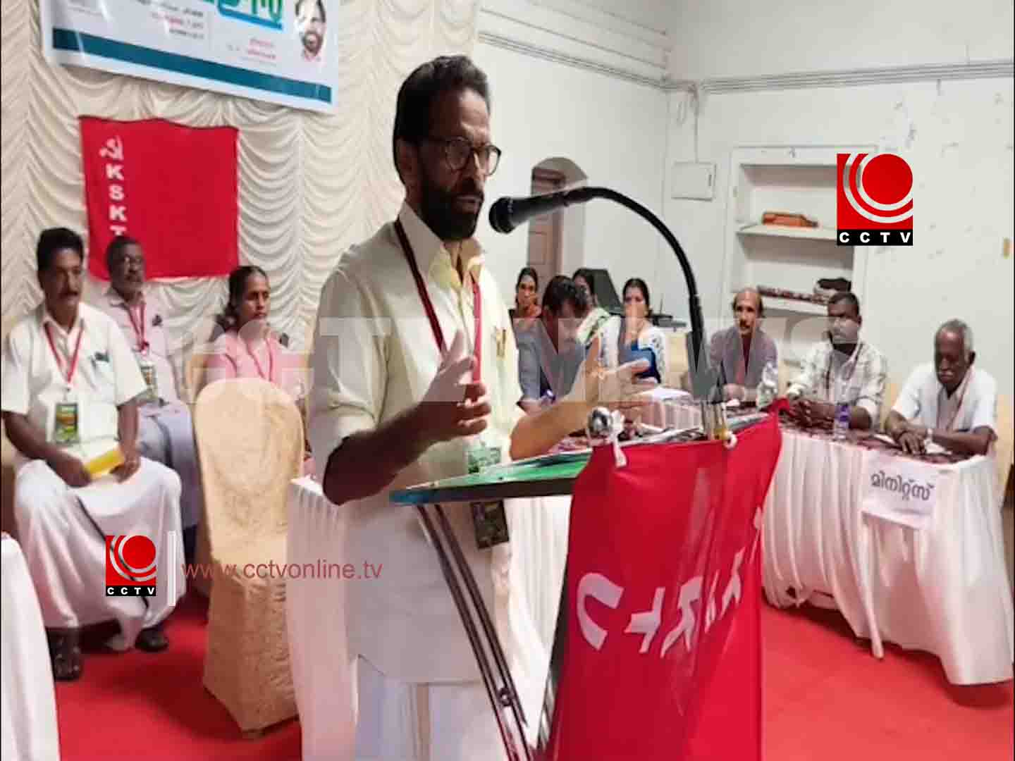 വില്ലേജ് സമ്മേളനം നടത്തി