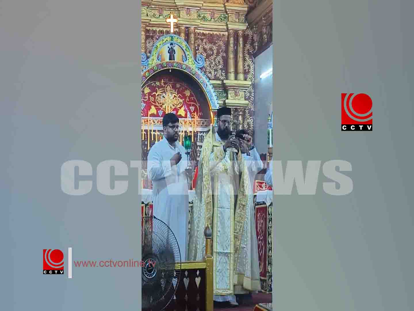 വാലിപ്പറമ്പ് സ്മാരക കുരിശുപള്ളിയുടെ പെരുന്നാള് ആഘോഷിച്ചു