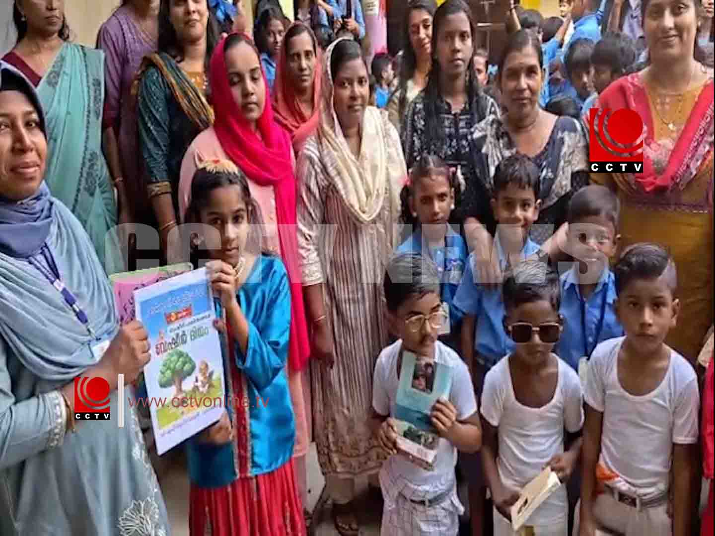 ബഷീറിന്റെ ഓര്മദിനാചരണത്തിന്റെ ഭാഗമായി ബഷീര് പതിപ്പ് പ്രകാശനം ചെയ്തു
