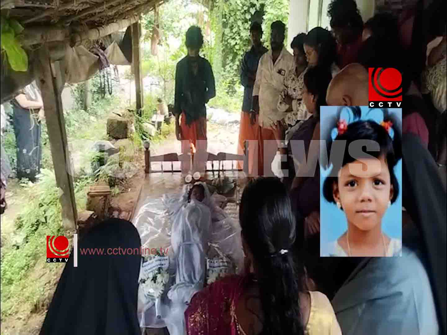 നാടിന്റെ നോവായി ഹൃദിക; പിതാവ് ജ്യൂസില് വിഷം കലര്ത്തി കൊലപ്പെടുത്തിയ പെണ്കുട്ടിയുടെ സംസ്കാരം നടന്നു