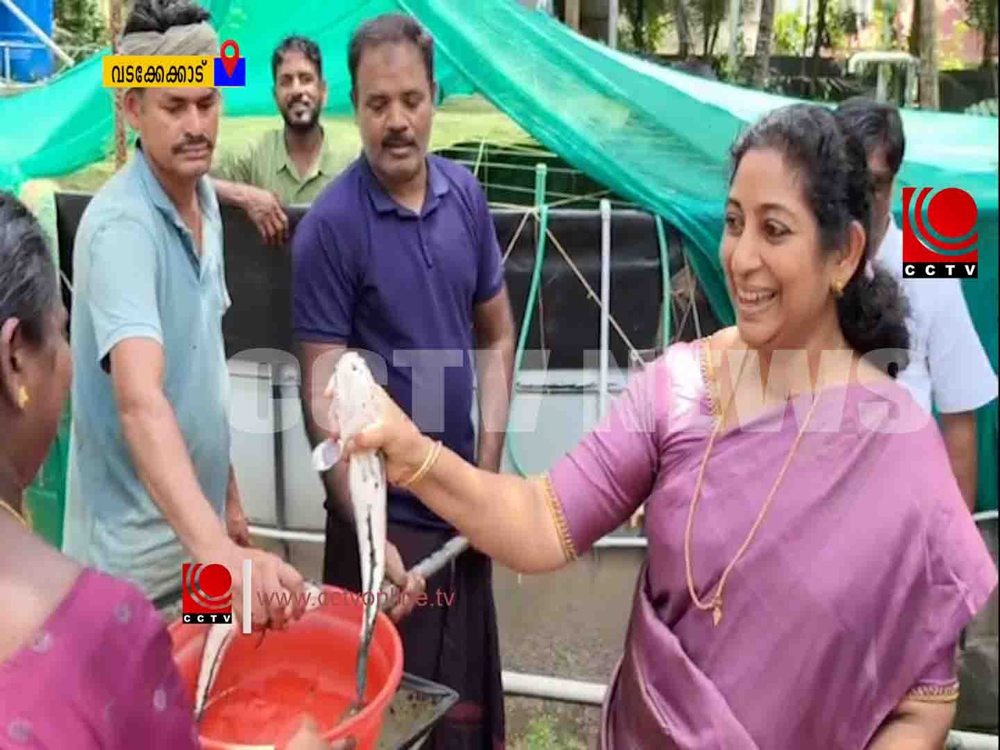 മണ്സൂണ് മത്സ്യസമൃദ്ധി ബയോഫ്ലോക് വരാല് മത്സ്യകൃഷിയുടെ വിളവെടുപ്പ് നടത്തി