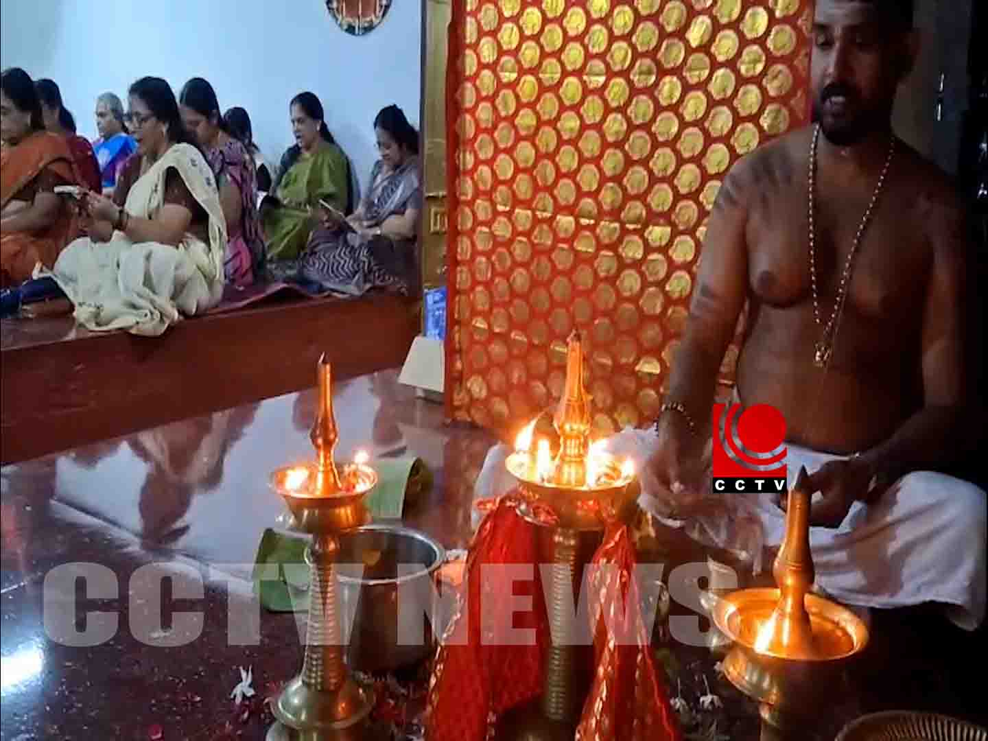 മുണ്ടത്തിക്കോട് പാതിരിക്കോട്ടുകാവ് ക്ഷേത്രത്തിൽ കർക്കടകമാസ പൗർണ്ണമി പൂജ copy