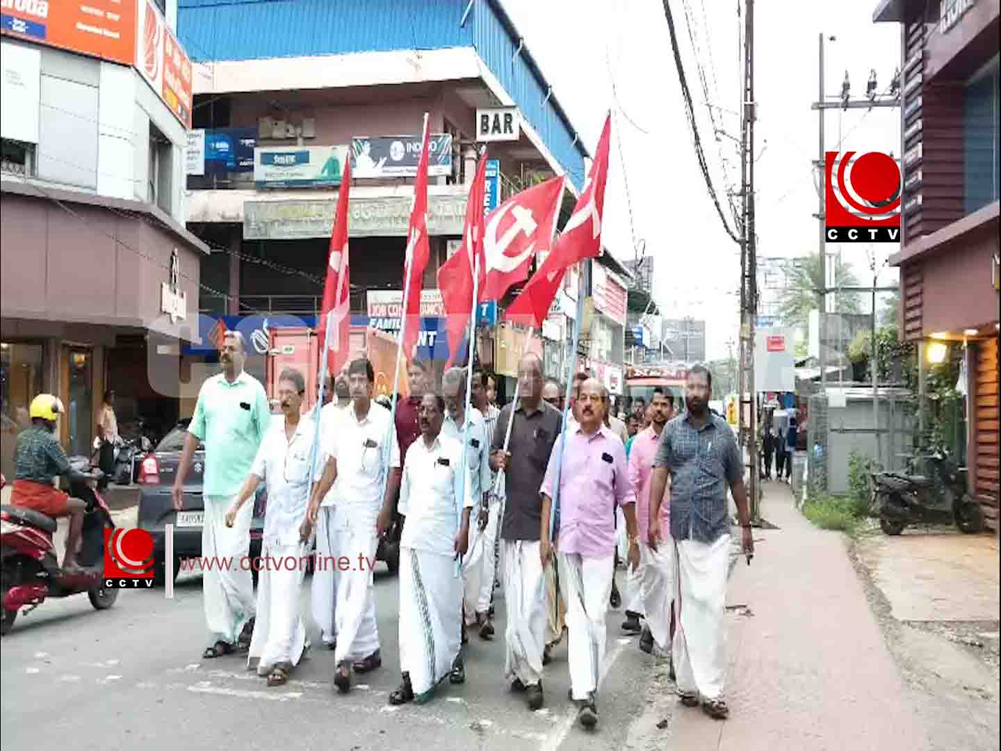 ഐഷി ഘോഷിനെതിരായ പോലീസ് നടപടി; ചാവക്കാട് സിപിഐഎം പ്രതിഷേധ പ്രകടനം