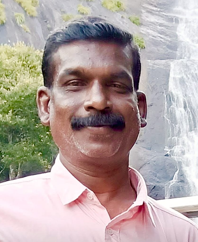 പോർക്കുളം പോർക്കുളം വിട്ടിൽ പരേതനായ ബാലൻ്റ മകൻ രാജേഷ് (49) നിര്യാതനായി.