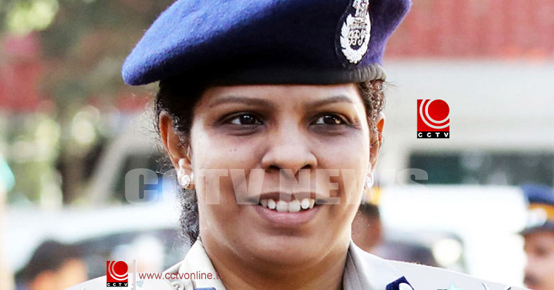 സംസ്ഥാനത്ത് ഗര്ഭിണികളായ വനിതാ പൊലീസുകാരുടെ യൂണിഫോം പരിഷ്കരിച്ചു ; ഇനി ചുരിദാറും ചെരിപ്പും ധരിക്കാം