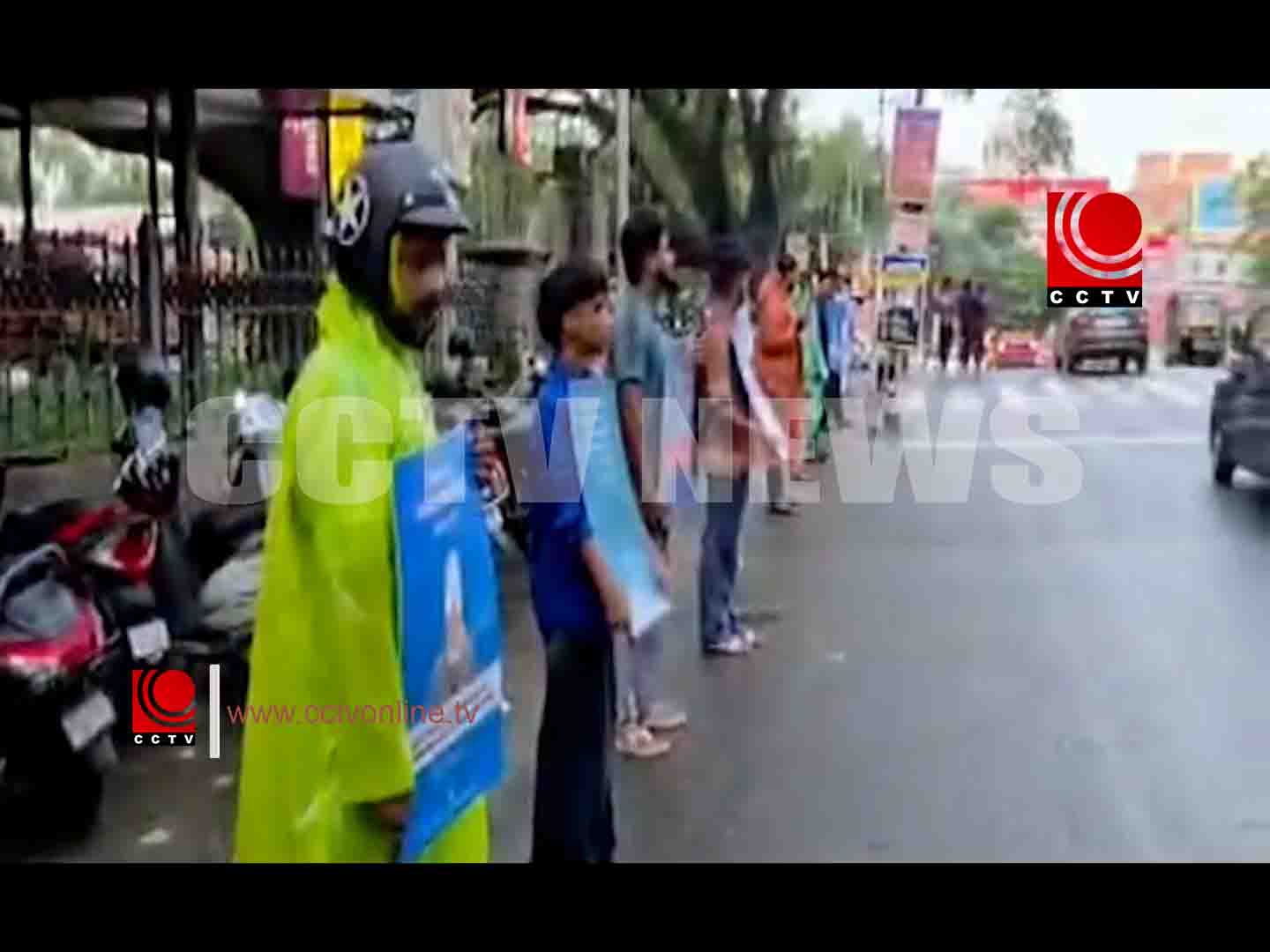 ആഗോള യുദ്ധ വിരുദ്ധ നിശബ്ദ ബോധവത്കരണ പ്രദര്ശനം സംഘടിപ്പിച്ചു