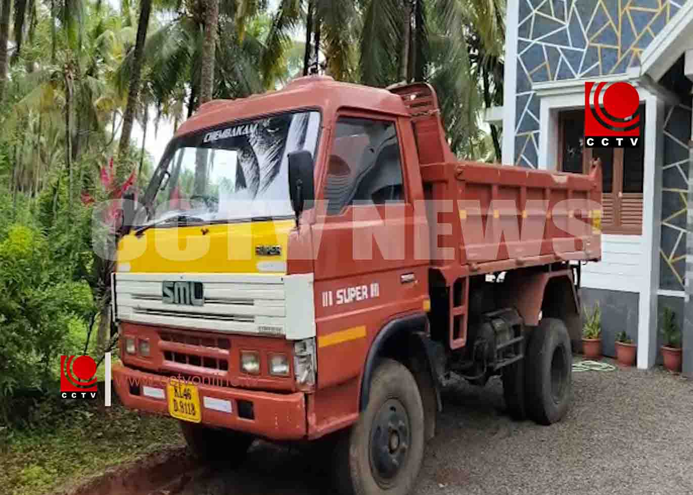 ആളൂരില് തുടര്ക്കഥയായി ബാറ്ററി മോഷണം ; രണ്ടു വാഹനങ്ങളുടെ ബാറ്ററികള് മോഷണം പോയി