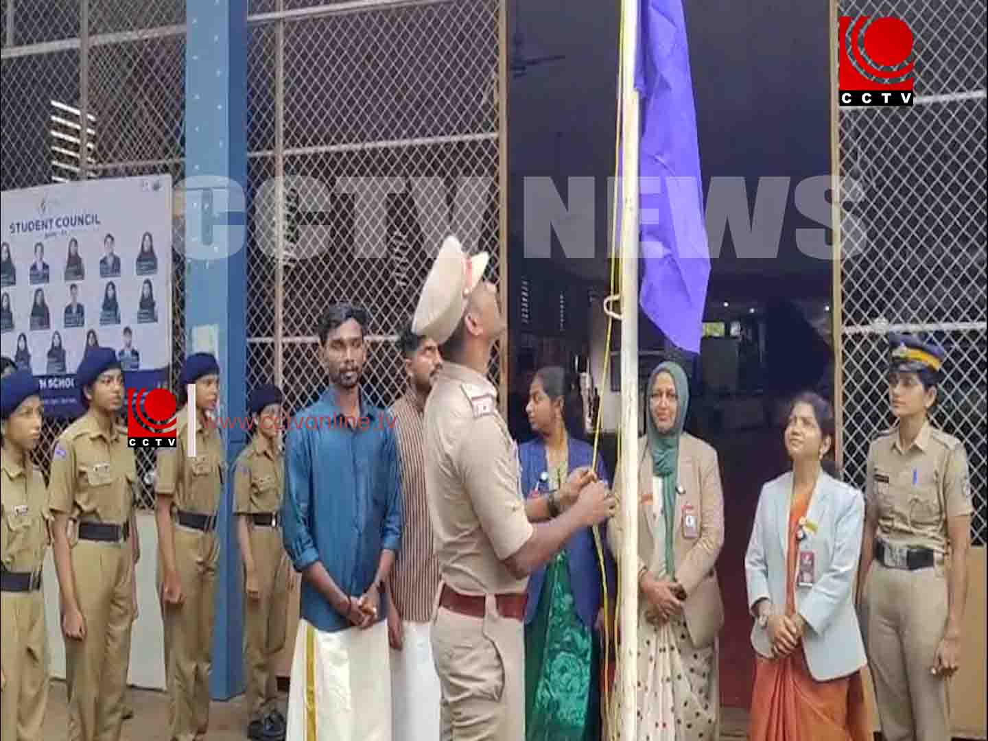പെരുമ്പിലാവ് അന്സാര് ഇംഗ്ലീഷ് സ്കൂളില് സ്റ്റുഡന്റ് പോലീസ് കേഡറ്റ് ക്യാമ്പ്