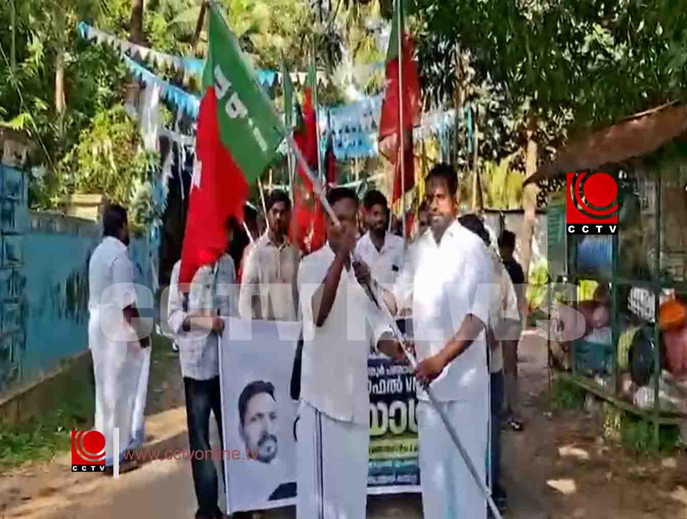 പദയാത്രയും പൊതുയോഗവും സംഘടിപ്പിച്ച് പുന്നയൂര് എസ്.ഡി.പി.ഐ