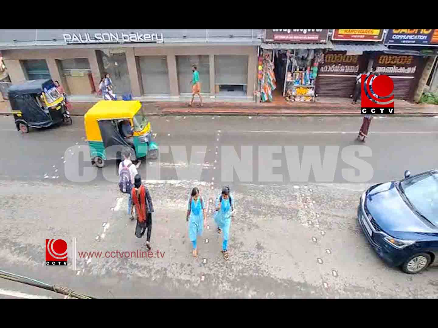 സീബ്രാ ലൈനുകള് മാഞ്ഞു ; ബുദ്ധിമുട്ടിലായി യാത്രക്കാര്