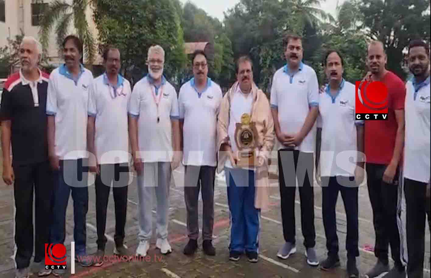 മികച്ച സമ്മിശ്ര കര്ഷകനുള്ള അവാര്ഡ് നേടിയ അലി പഷ്ണത്തയിലിന് സ്നേഹദരവ്