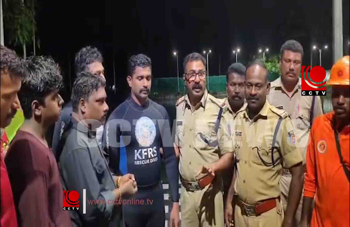 പരദേവതാ ക്ഷേത്രക്കുളത്തിൽ നഷ്ടപ്പെട്ട സ്വർണമാല സ്കൂബാ സംഘം കണ്ടെടുത്തു